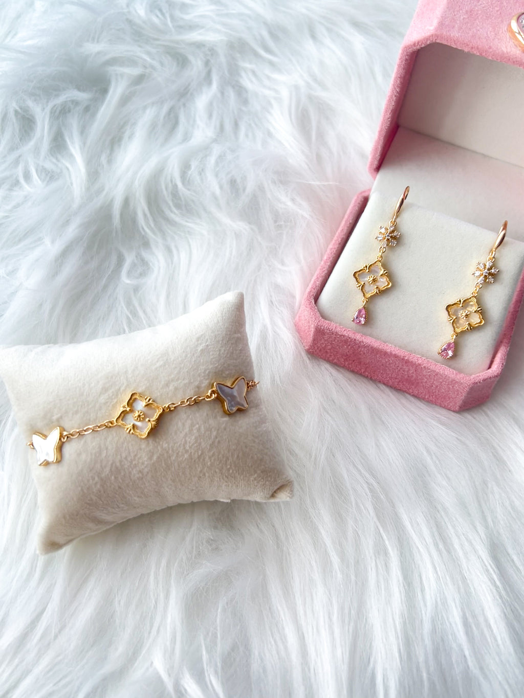 Regalia MOP Drop Earrings